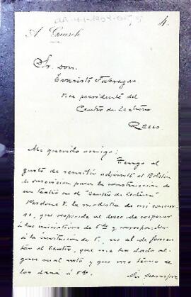 Anselm Guasch fa un donatiu pel teatre del Centre de Lectura