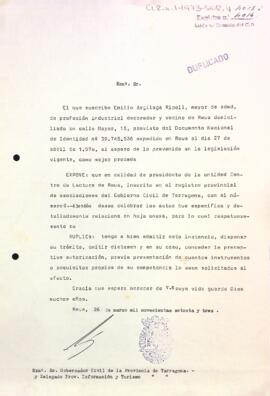 Carta del president del Centre al governador civil i al delegat provincial sol·licitant l'autorització d'uns actes